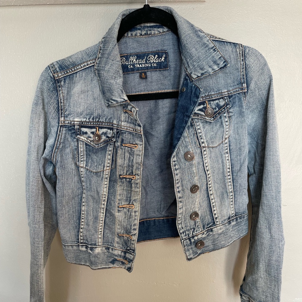 Bullhead Black trading co Women's Blue Jean Denim Jacket crop size small